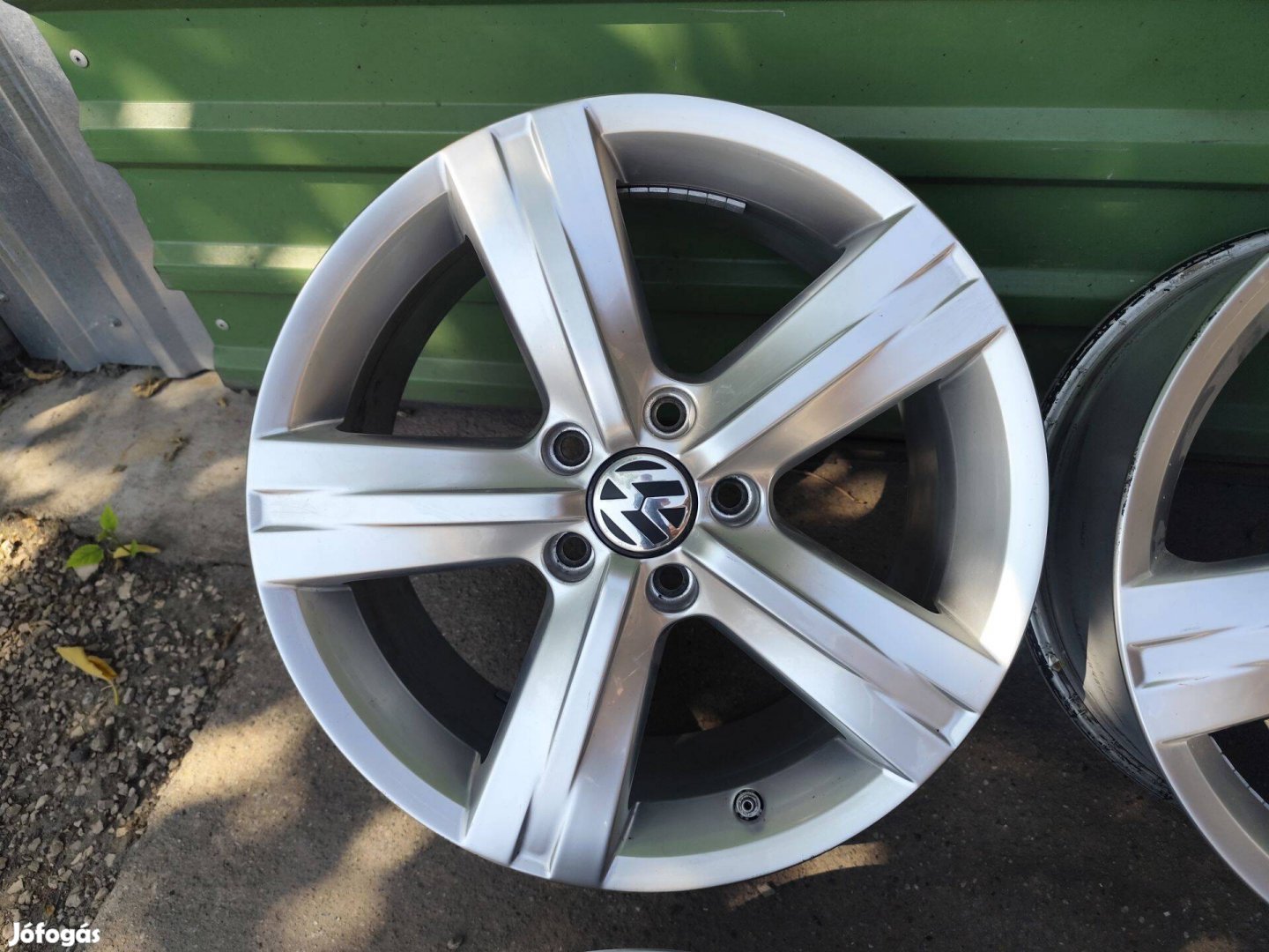 VW Passat touran caddy golf gyári alufelni 5x112 17"
