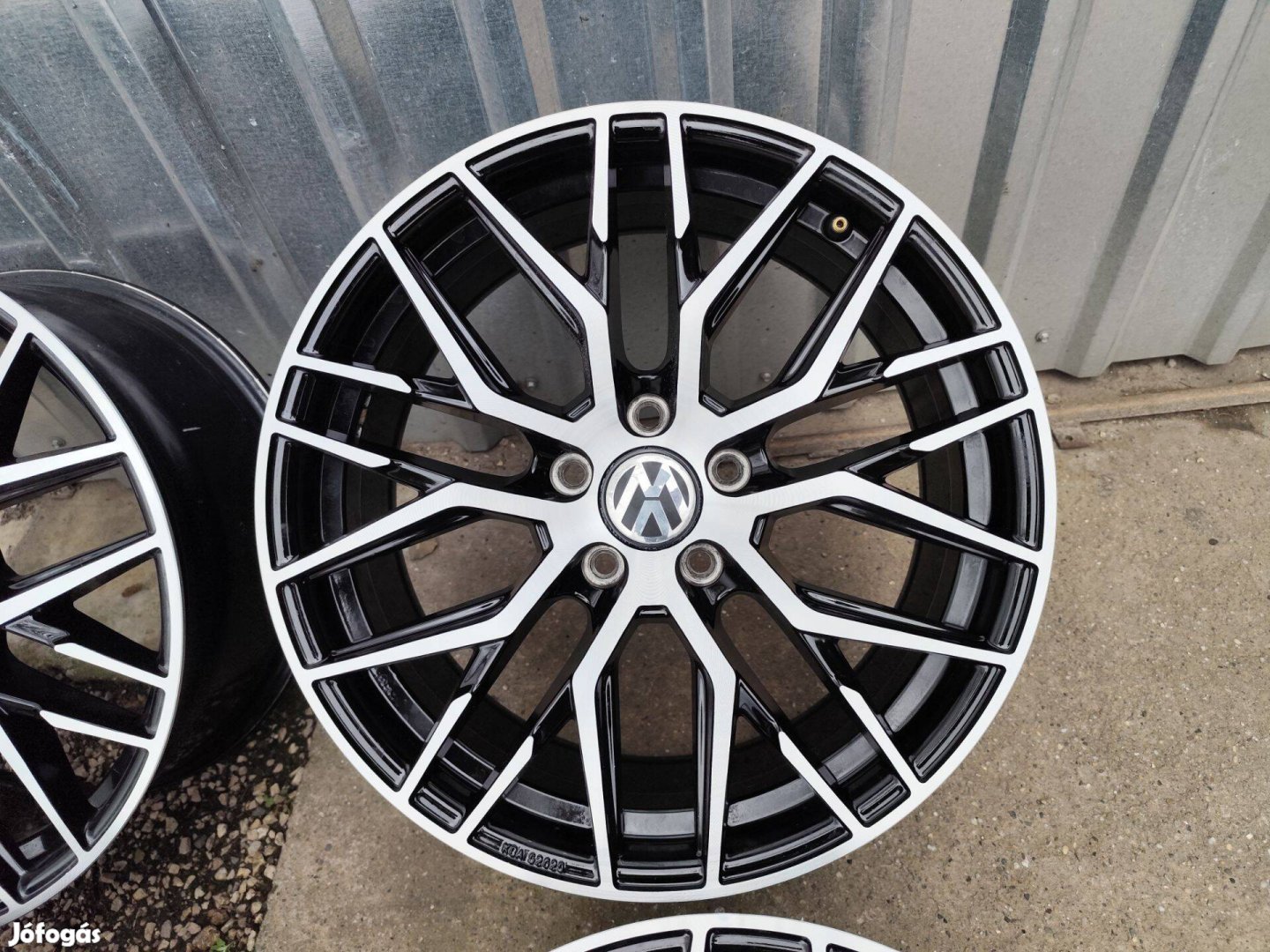 VW Passat touran caddy golf t-roc sharan alufelni 5x112 18"