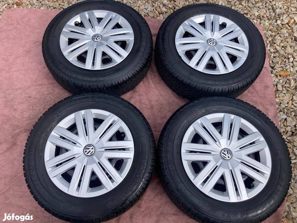 VW Polo 5x100 kerekek M+S Semperit 175/70 R14 gumikkal