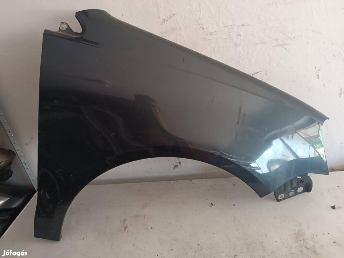 VW Polo 9N jobb első rozsdamentes sárvédő