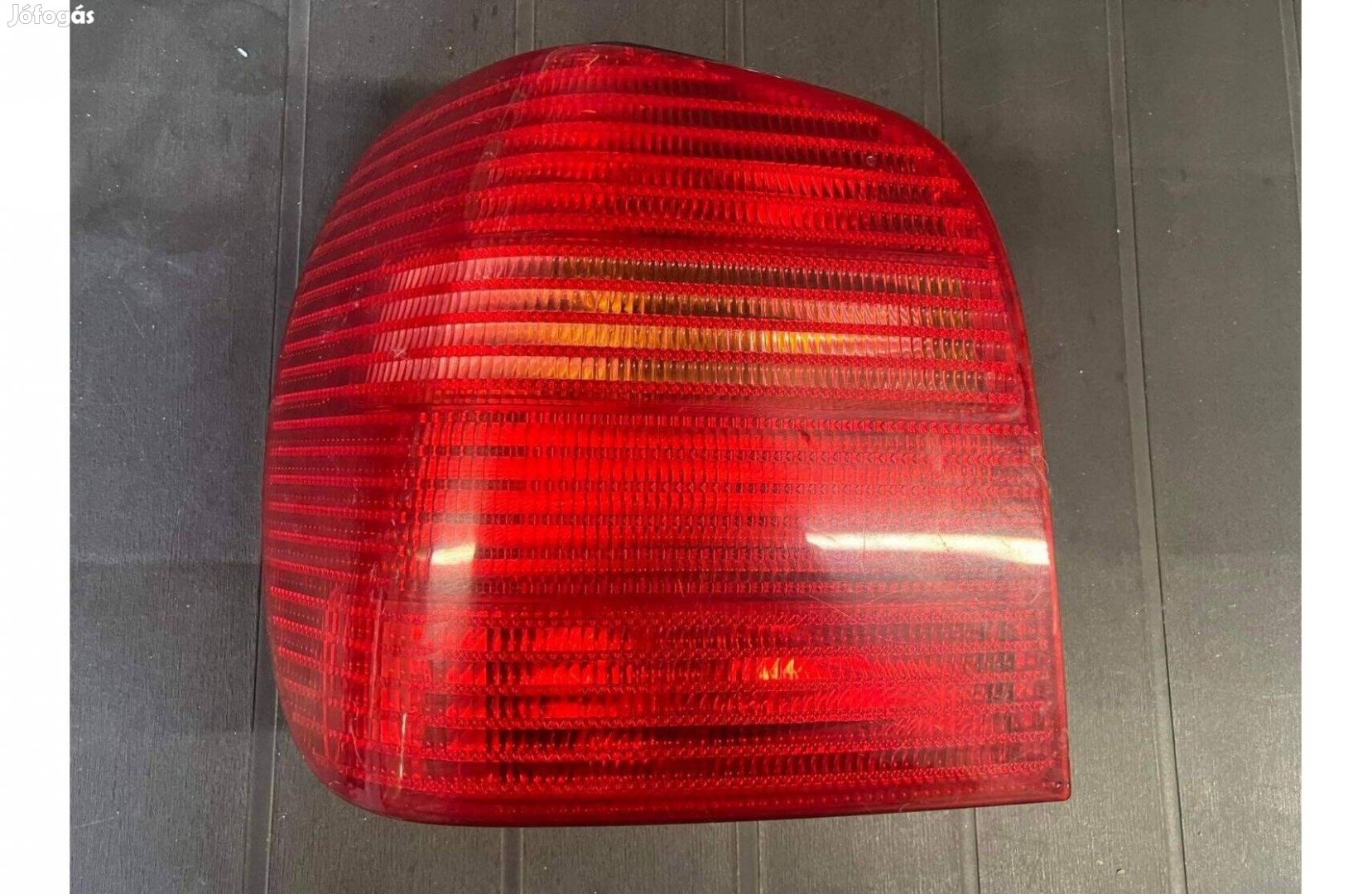 VW Polo MK3 lámpa