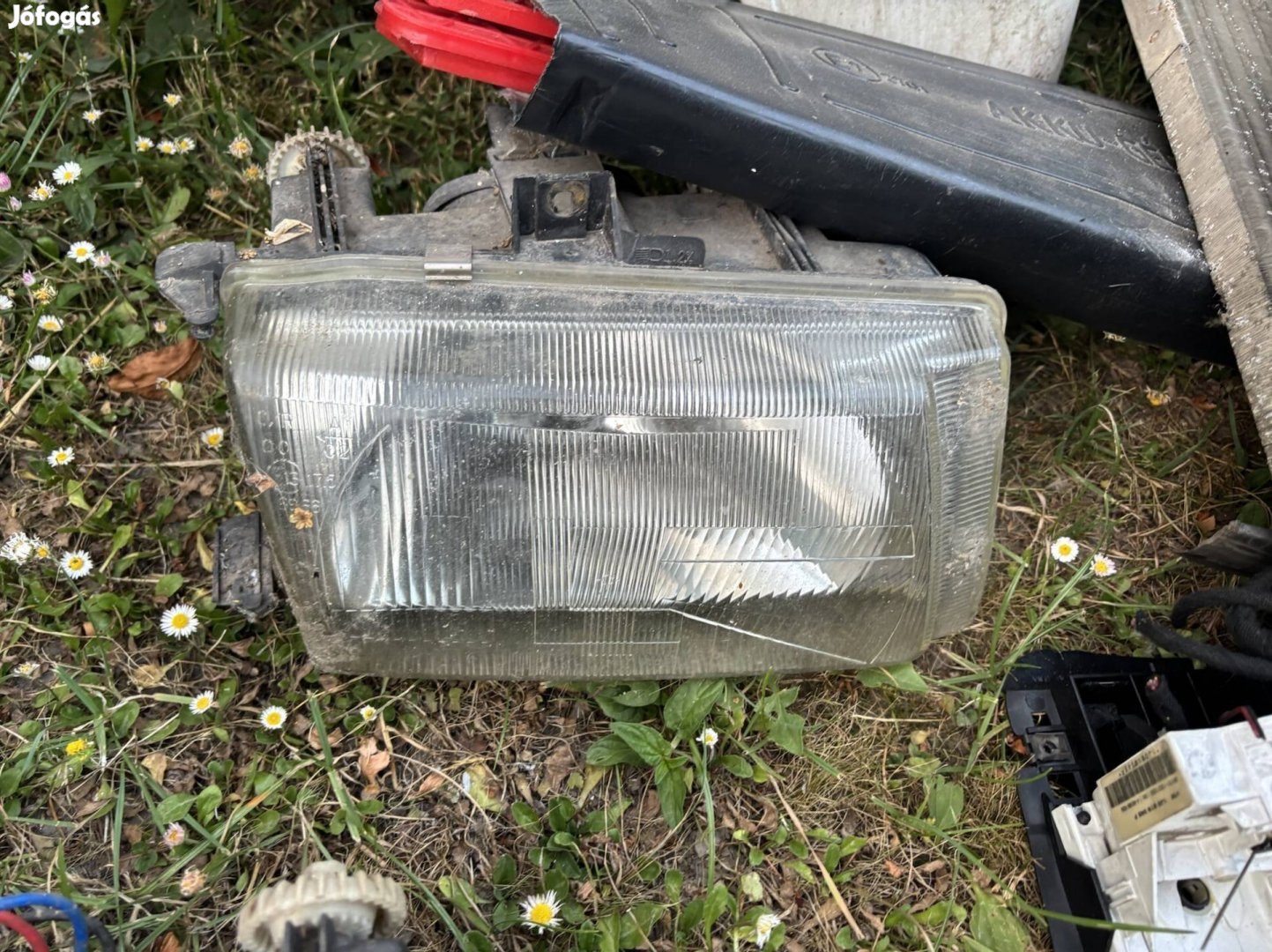 VW Polo classic első fényszórók