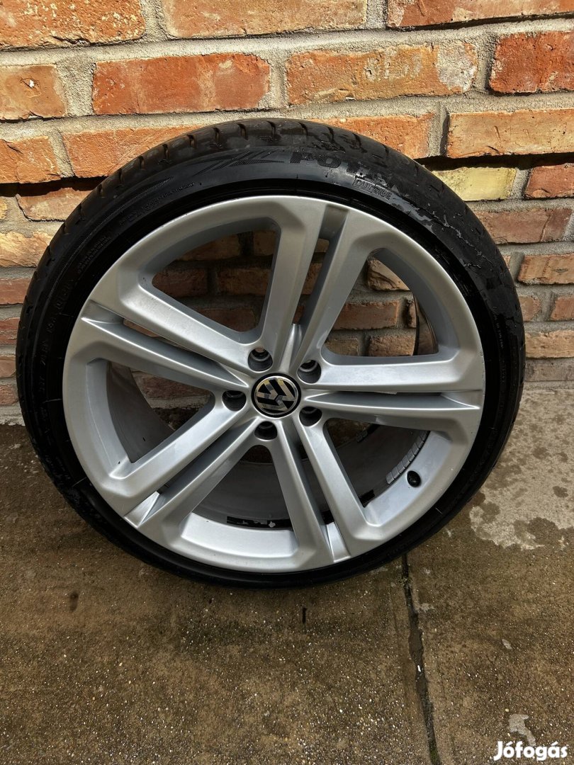 VW R-Line 19" Audi Skoda  5x112 