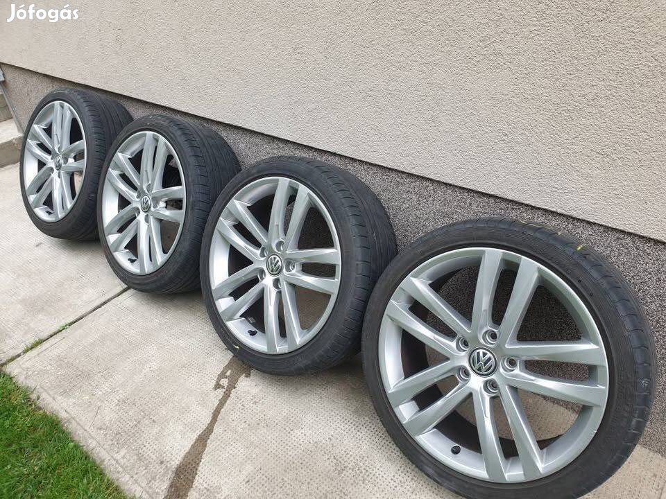VW Salvador 18" gyári alufelnik, gumikkal!