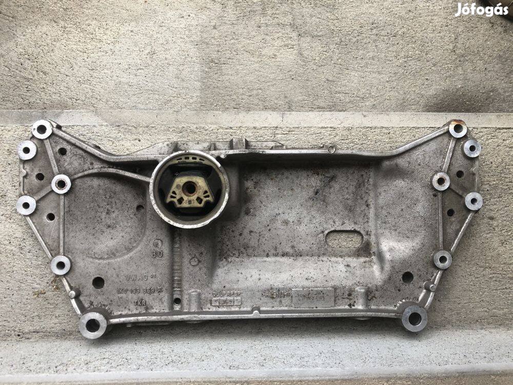 VW Seat Skoda Audi alsó motortartó bak öntvény szilent 1K0199369F