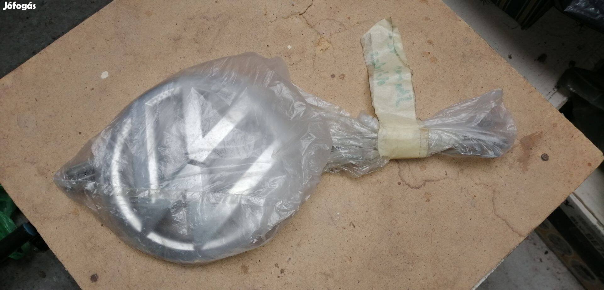 VW Sharan 7N első díszrács króm alkatrészei eladók