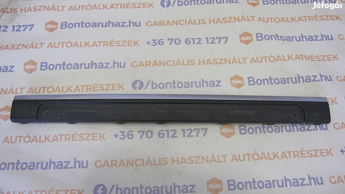 VW Sharan Eladó gyári, első lökhárító, középső díszléc króm