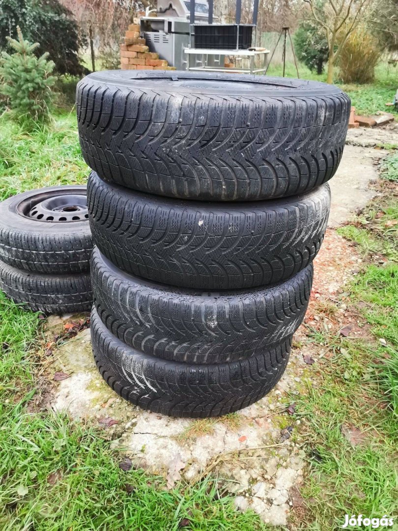 VW Skoda Audi Michelin Téli gumik 195/65 R15 acél felnin 5x100