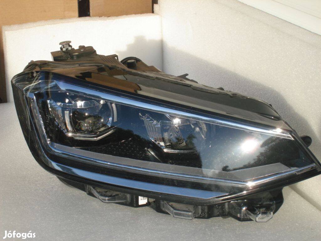 VW Sportswan Facelift Jobb első Full LED Fényszóró 517941036A