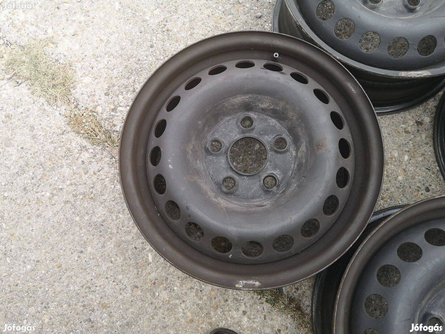 VW T5 T6 Amarok lemezfelni 5x120 16col