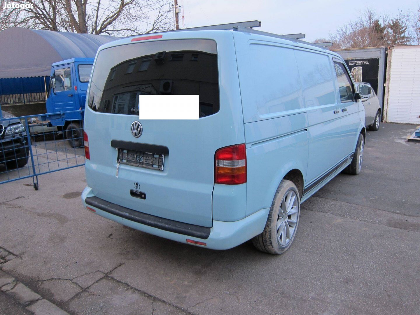 VW T5 bontott alkatrészek eladók