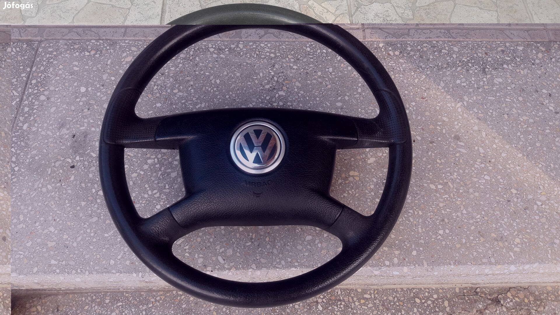 VW T5 szép kormány légzsákkal együtt eladó