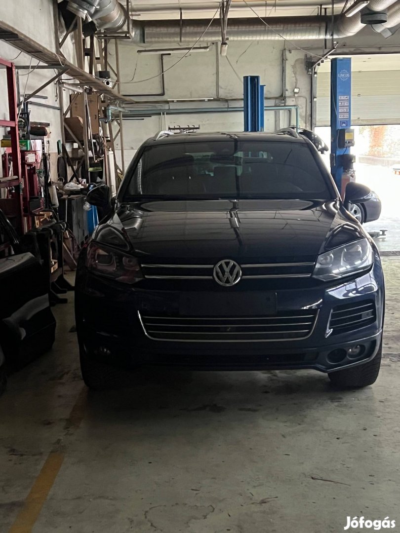 VW Touareg 7P 4.2tdi alkatrészek
