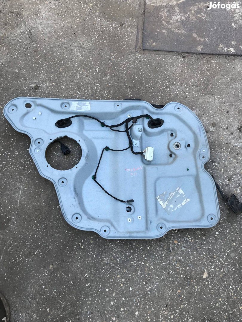 VW Touran 1T / bal hátsó ablakemelő szerkezet