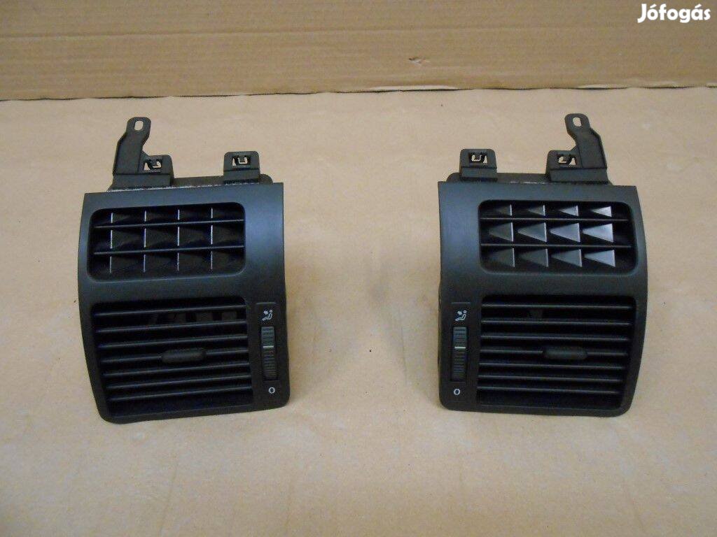 VW Touran 2003-2010 műszerfal légbefúvó 1T0819703A, 704A