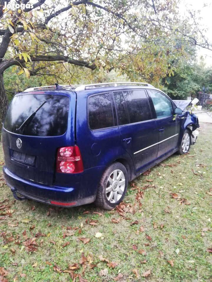 VW Touran 2008 2.0 pdtdi BMM, Beszerelési Garanciával!