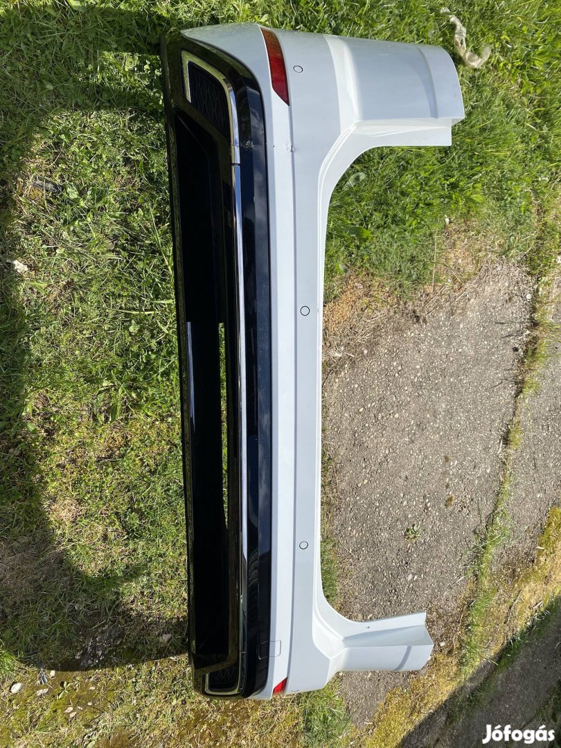 VW Touran 5t 2016-tól R-Line hátsó lökhárító