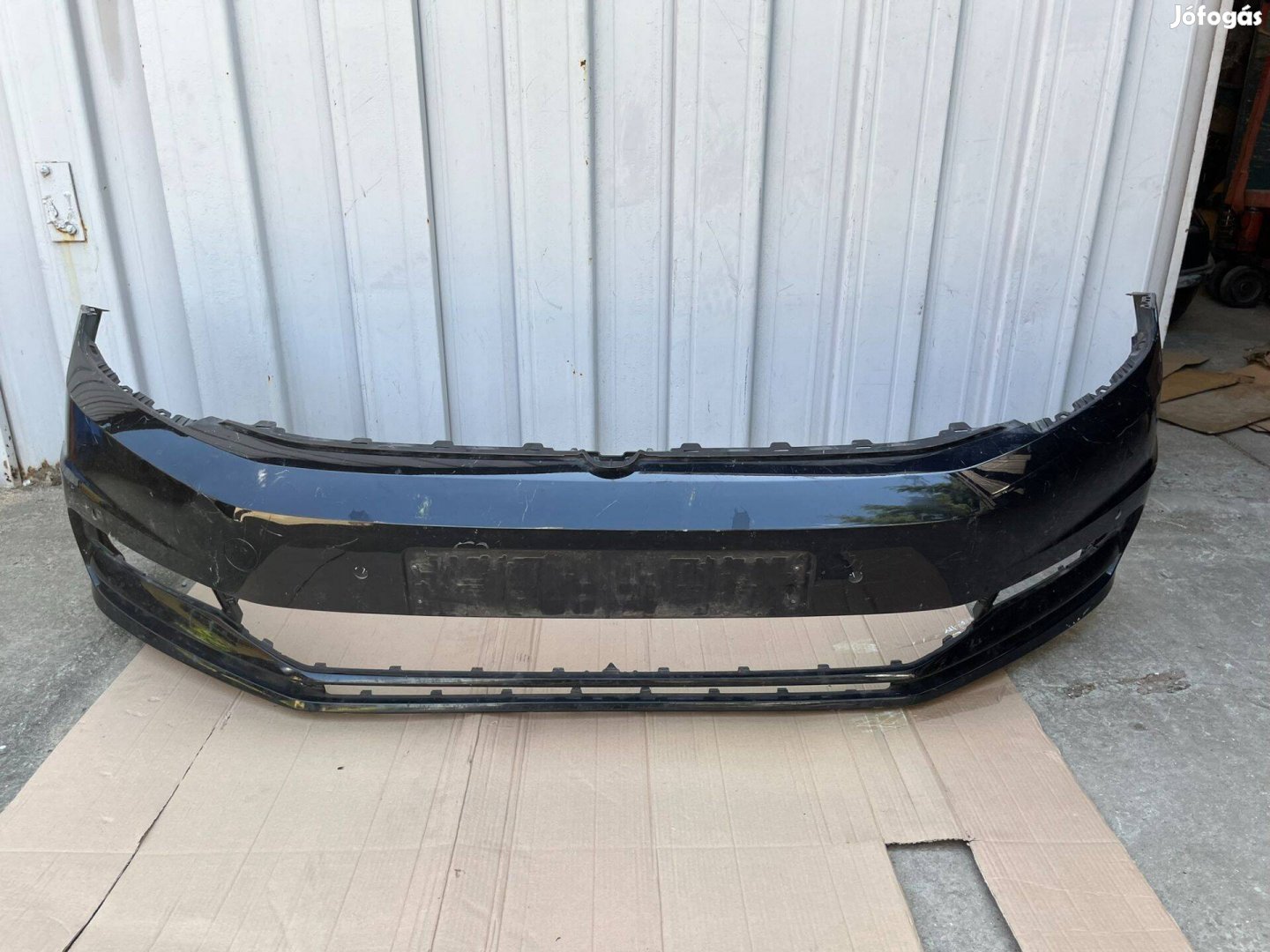 VW Touran II (5TA) első lökhárító 5ta807221al