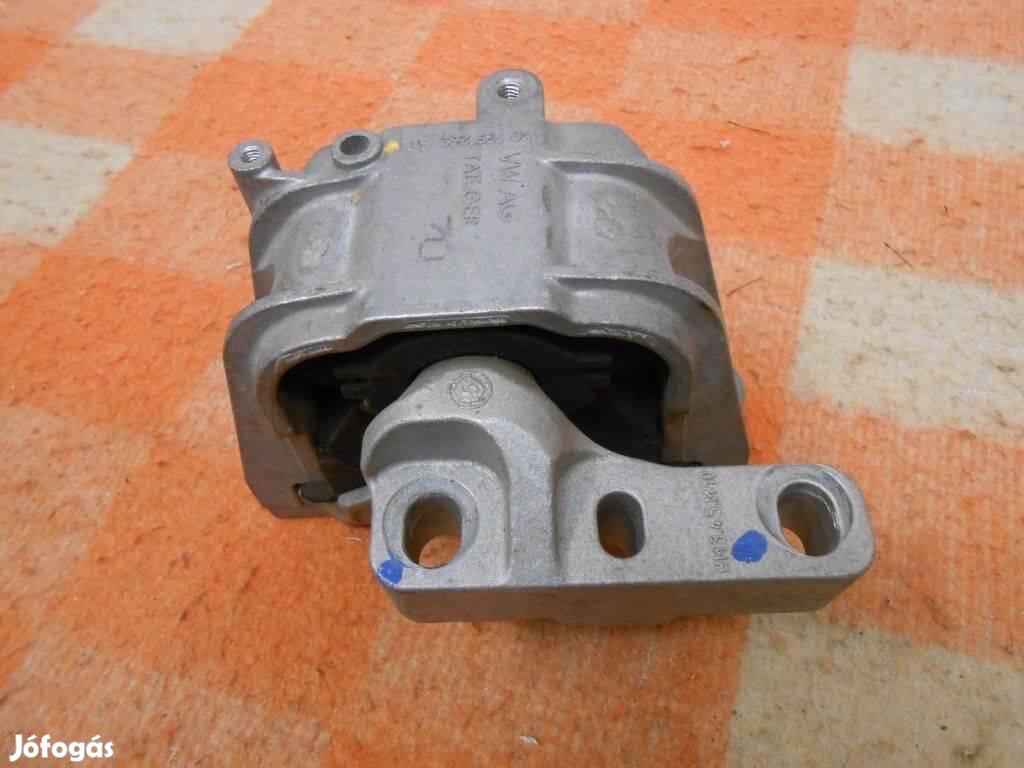 VW Touran, Golf v. Jetta,Caddy, 2,0Diesel motortartó bak 1K0199262AT
