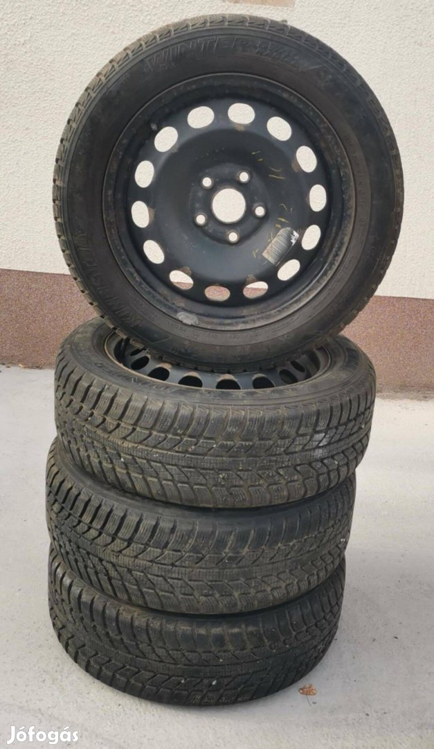 VW Touran téligumi felni+gumi