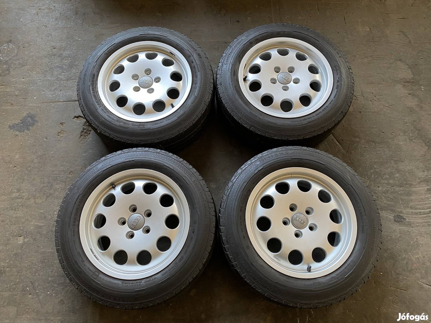 VW Transporter T4 felni 205/65R16C nyári DOT0221