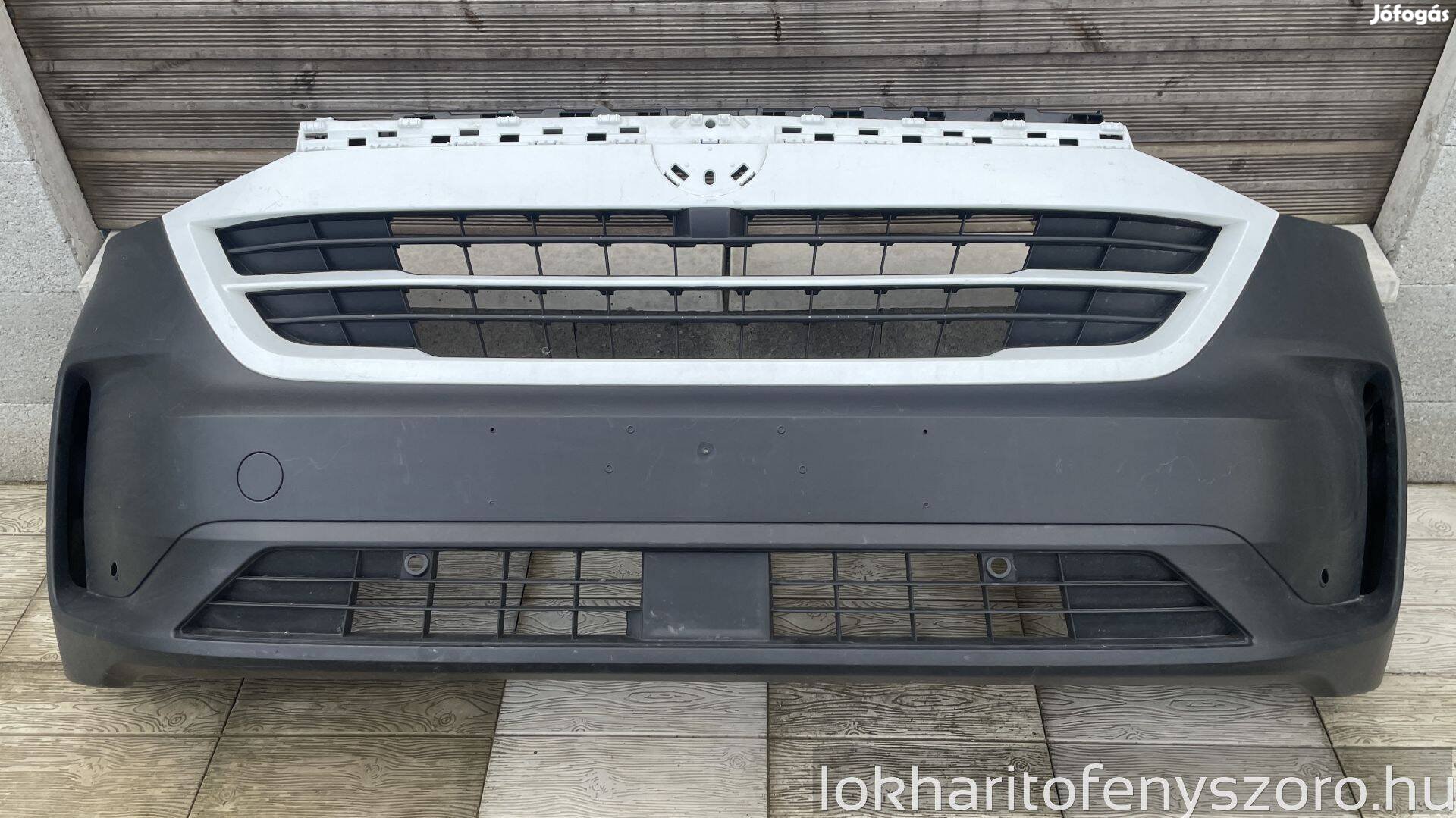 VW Transporter T7 első lökhárító S741-17757-A S741-17E778-A