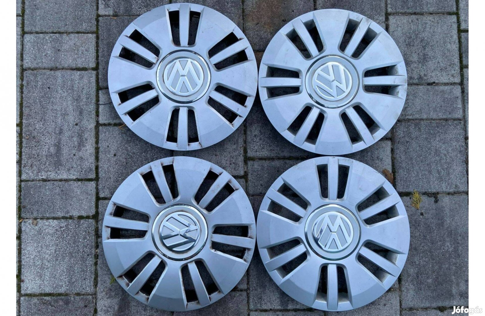 VW UP Disztárcsa 14" , Kalaptartó (Gyári)