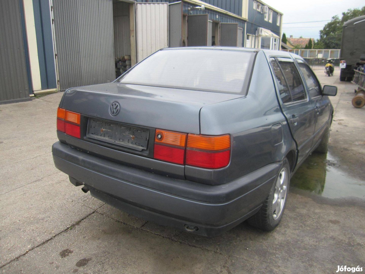 VW Vento bontott alkatrészek eladók