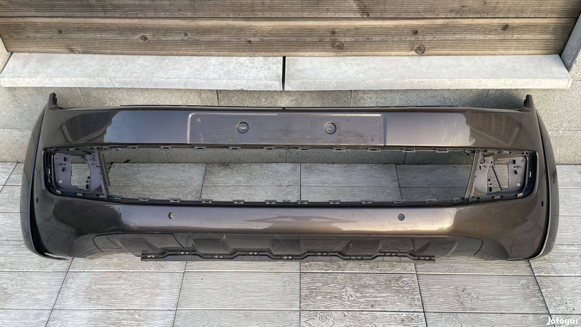 VW Volkswagen Amarok első éökhárító 2HH807221
