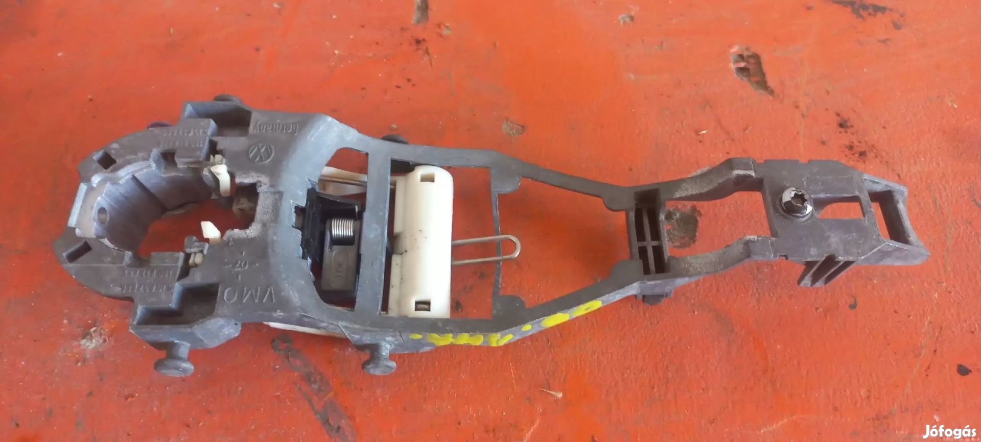 VW Volkswagen Golf 5 03- Jobb hátsó ajtó kilincs tartó