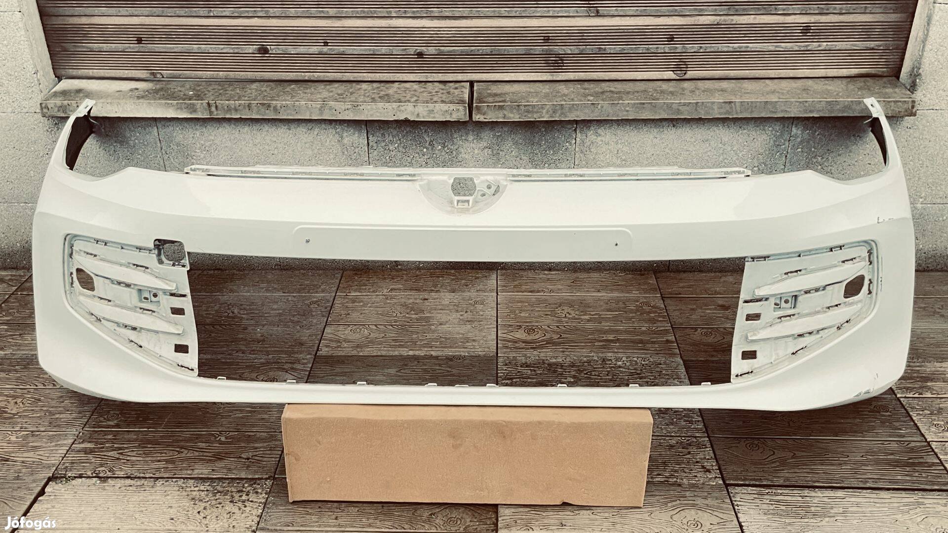 VW Volkswagen Golf 8 VIII facelift első lökhárító