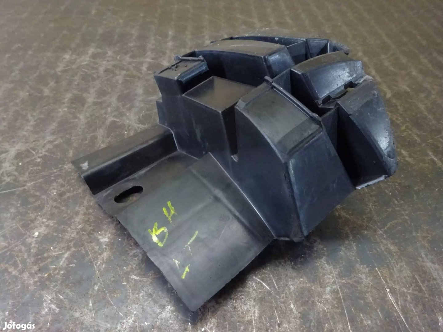 VW Volkswagen LT 96-06 Bal hátsó lökhárító sarok merevítő