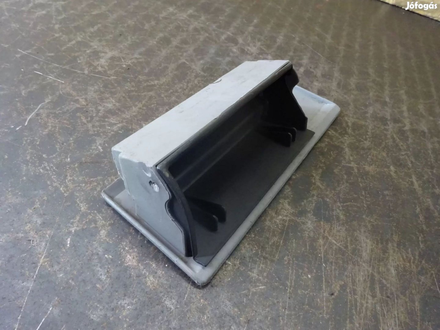 VW Volkswagen LT 96-06 hamutál hamutálca NSZ00001487