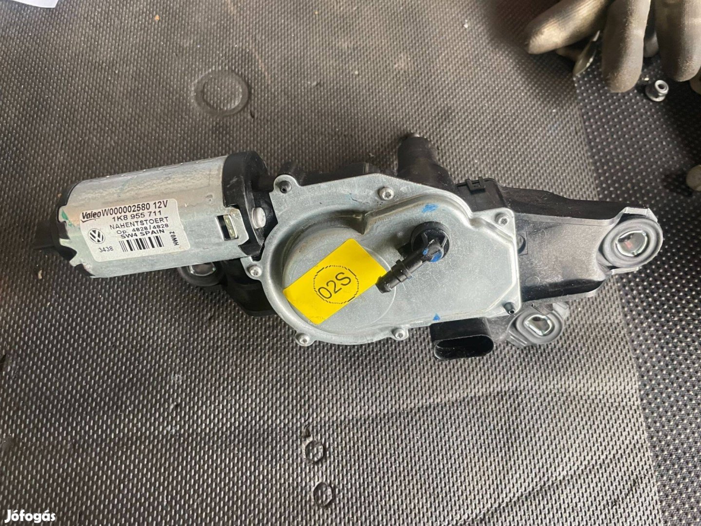 VW Volkswagen Scirocco hátsó ablaktörlő motor 1K8955711 eladó