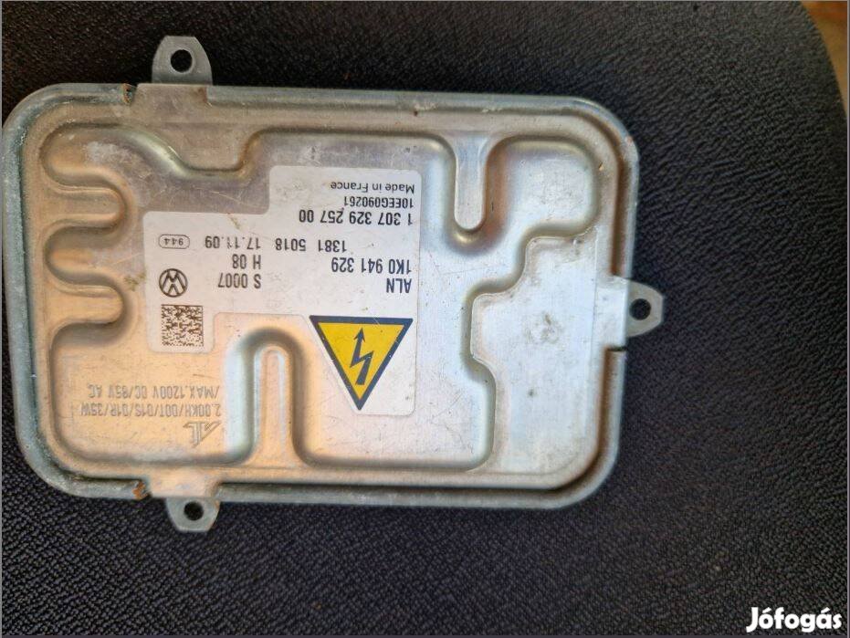 VW Xenon trafó bontott eladó. Cikkszám:130732925700