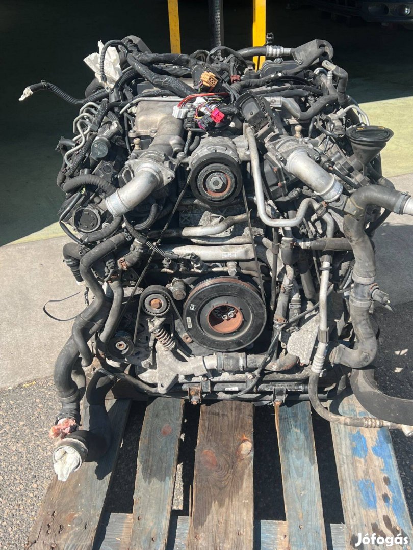 VW, Audi 4.2TDI V8 komplett motor Motorkód :Ckda