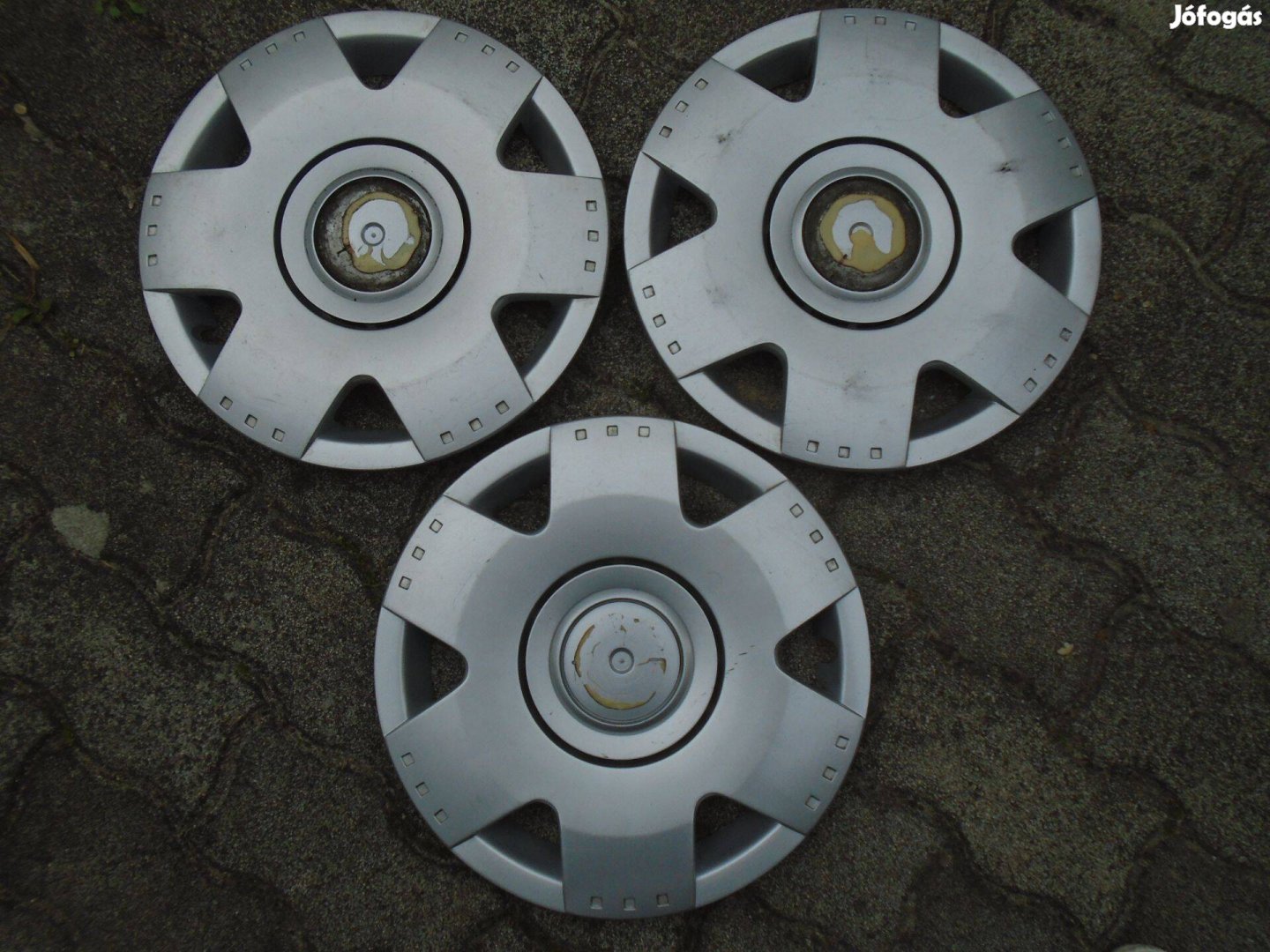 VW, Volkswagen 13" gyári dísztárcsák (3db)