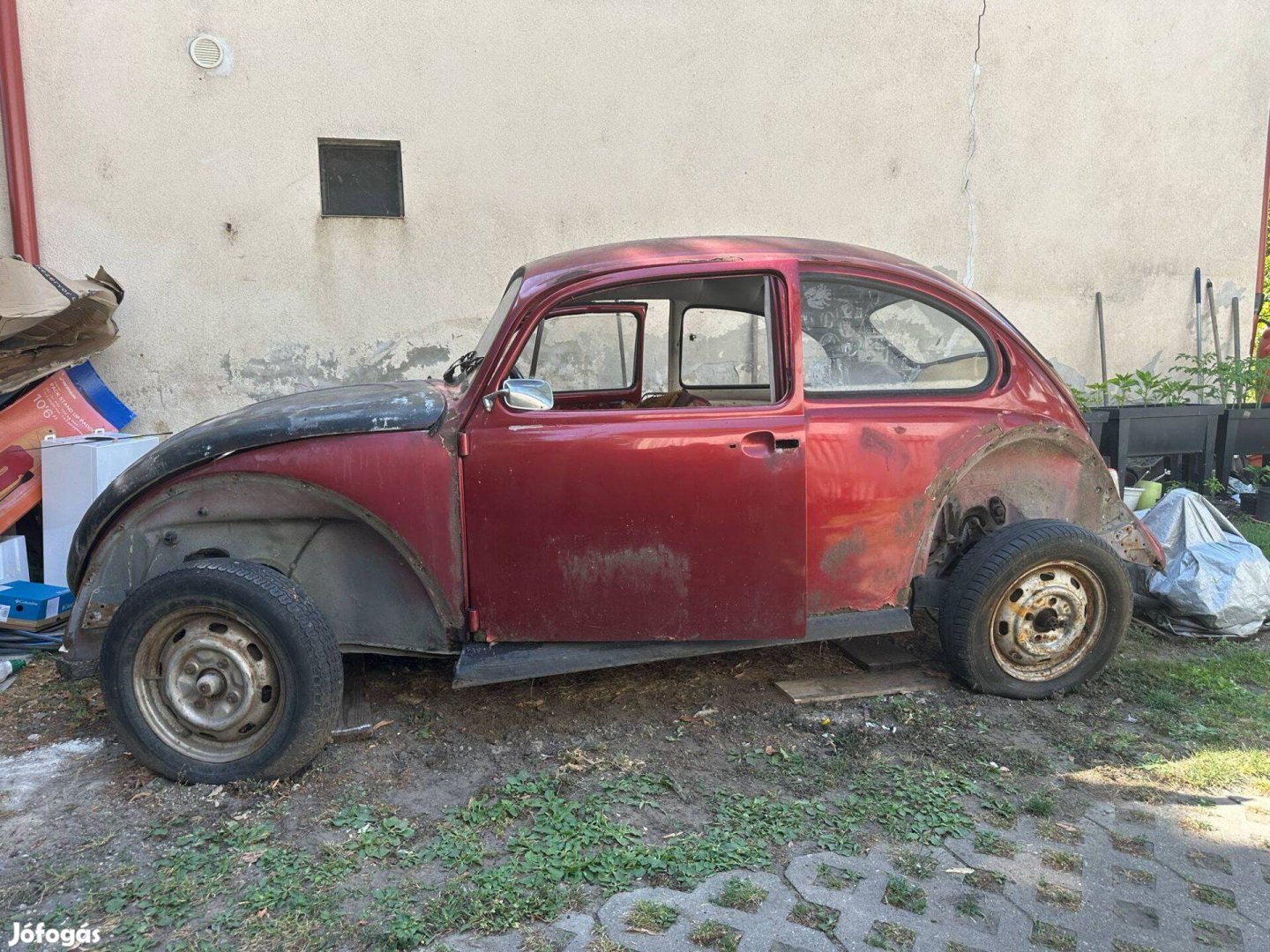 VW bogár karosszéria, alvázzal, ajtókkal, üvegekkel eladó
