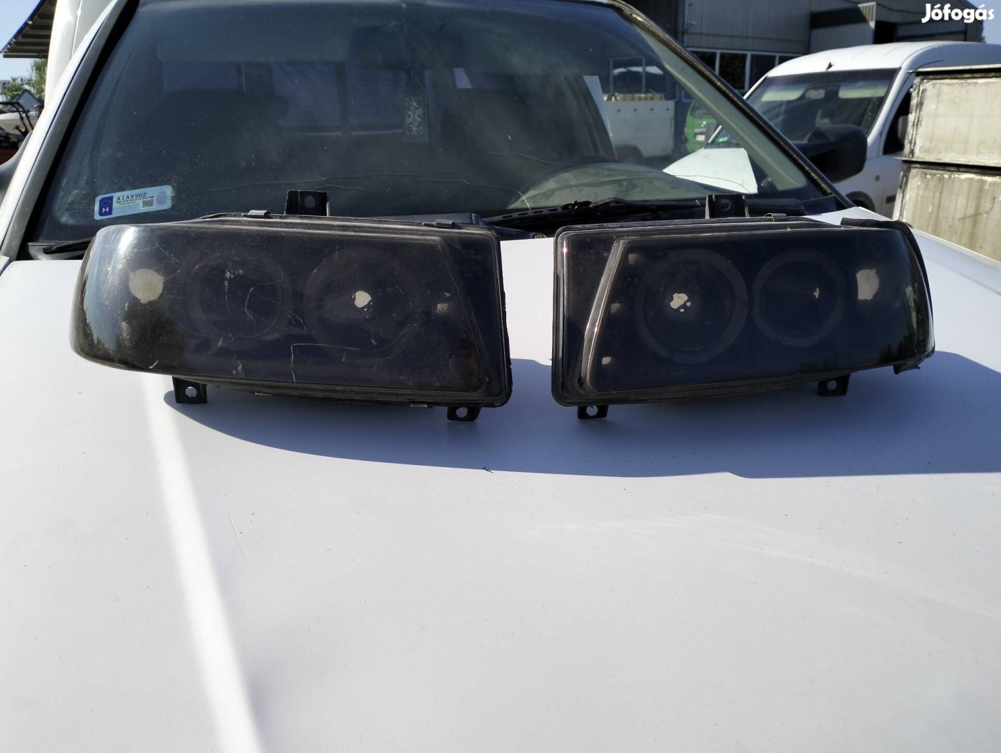 VW caddy Mk2 angel eye  lámpa.