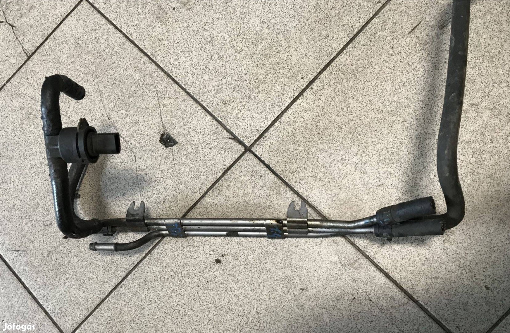 VW csoport Leon 1P 1,4 TSI Üzemanyagcső