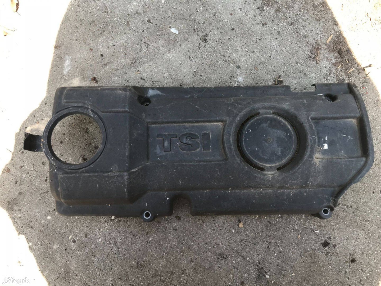 VW csoport Octavia II 1,4 TSI_ motorburkolat