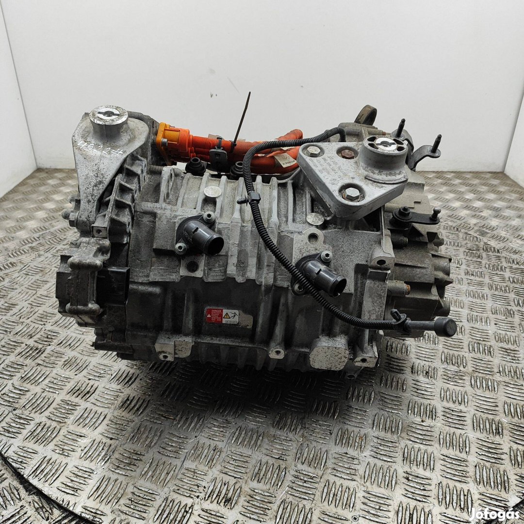 VW e-Golf villanymotor 115 LE (használt) 5QE901131B (kód: Eaga)
