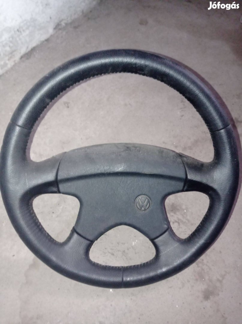 VW golf-vento Kormány bőrözve,nem használt