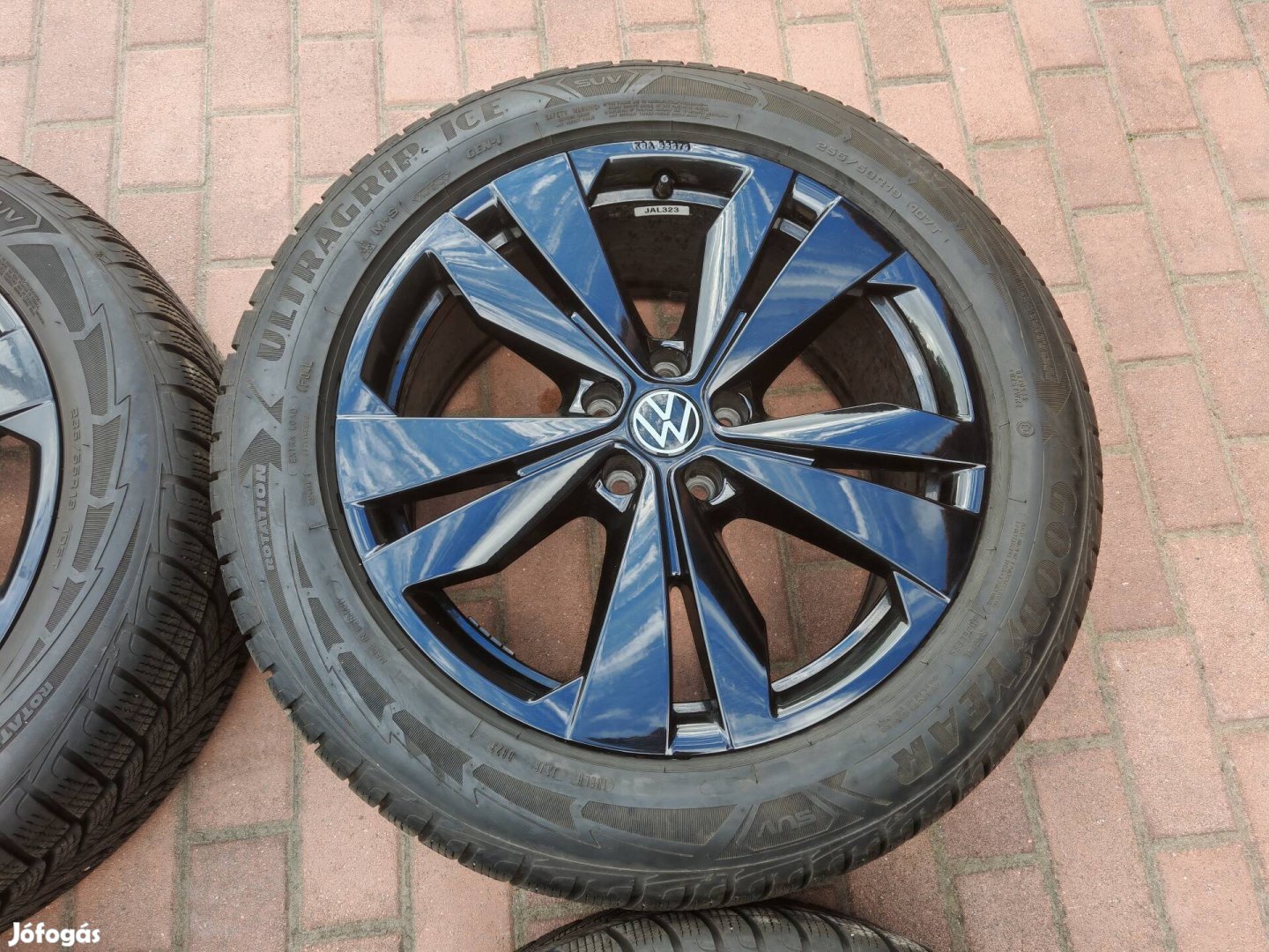VW id buzz gyári 19col alufelni téli gumi idbuzz