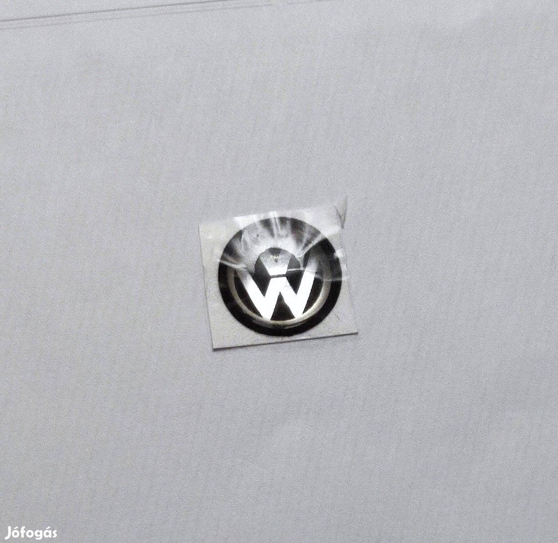 VW indítókulcs (autó kulcs) embléma 2 db 10 mm-es fekete