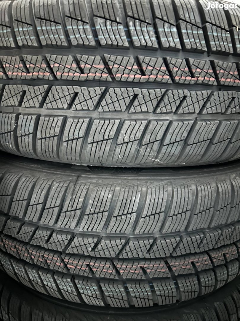 VW lemezfelni 205/55 R16 Barum téligumival