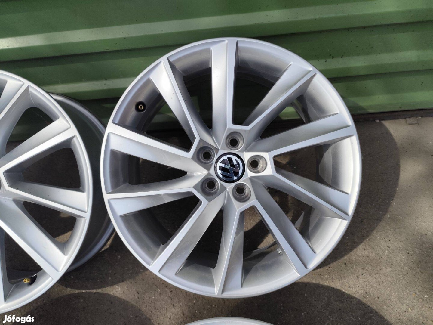 VW polo t-cross golf 4 gyári alufelni 5x100 17"