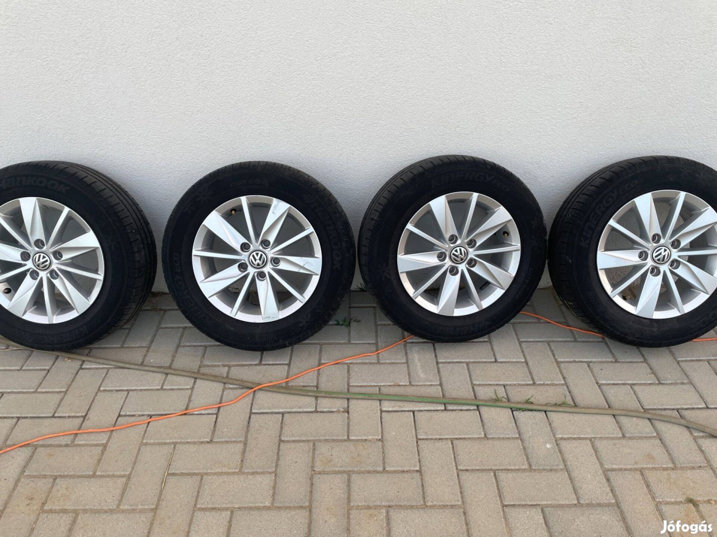 VW r15 gyári felni, gumival eladó