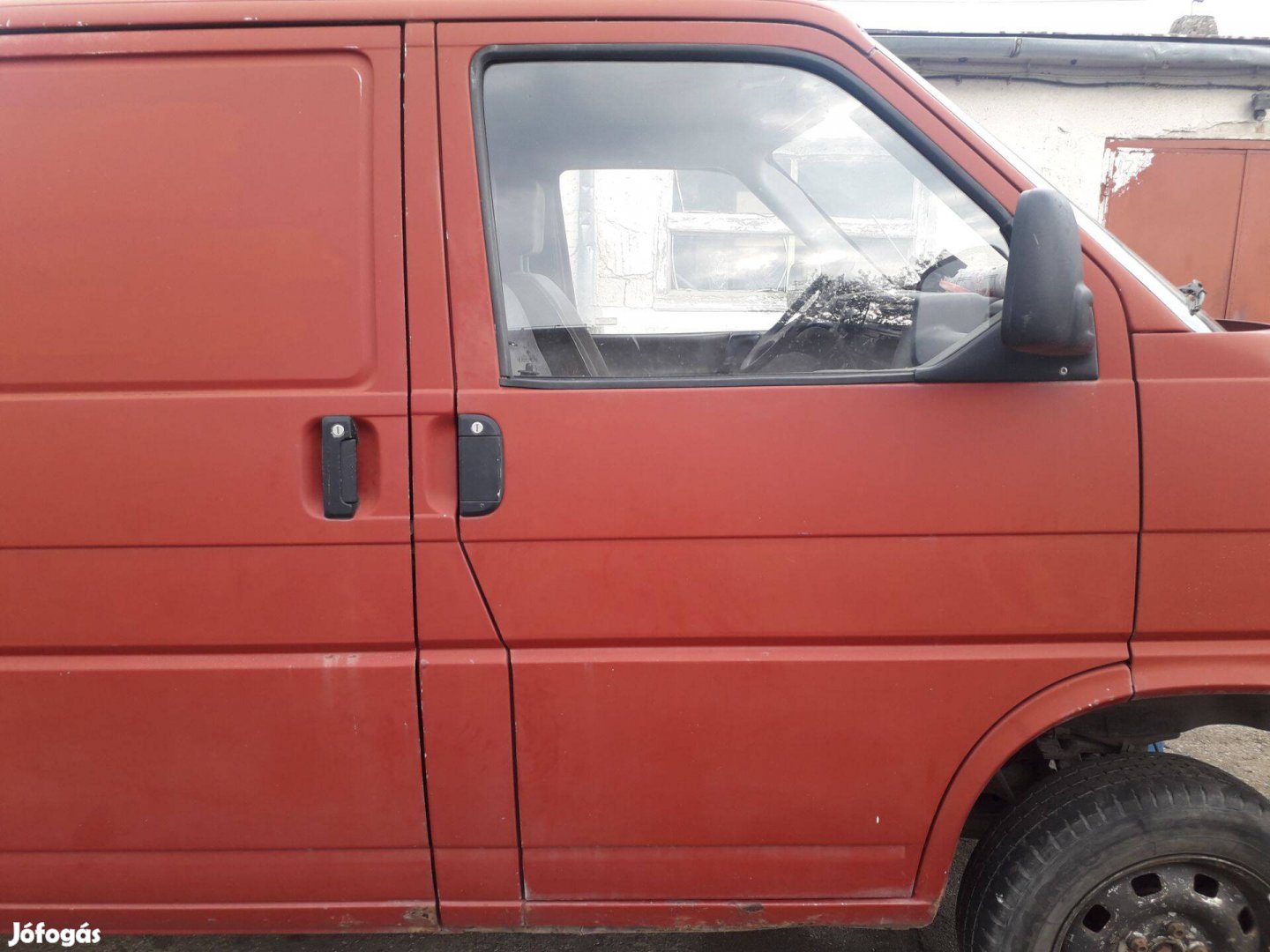 VW transporter t4 bontódik , kormánymű, ajtók transzporter