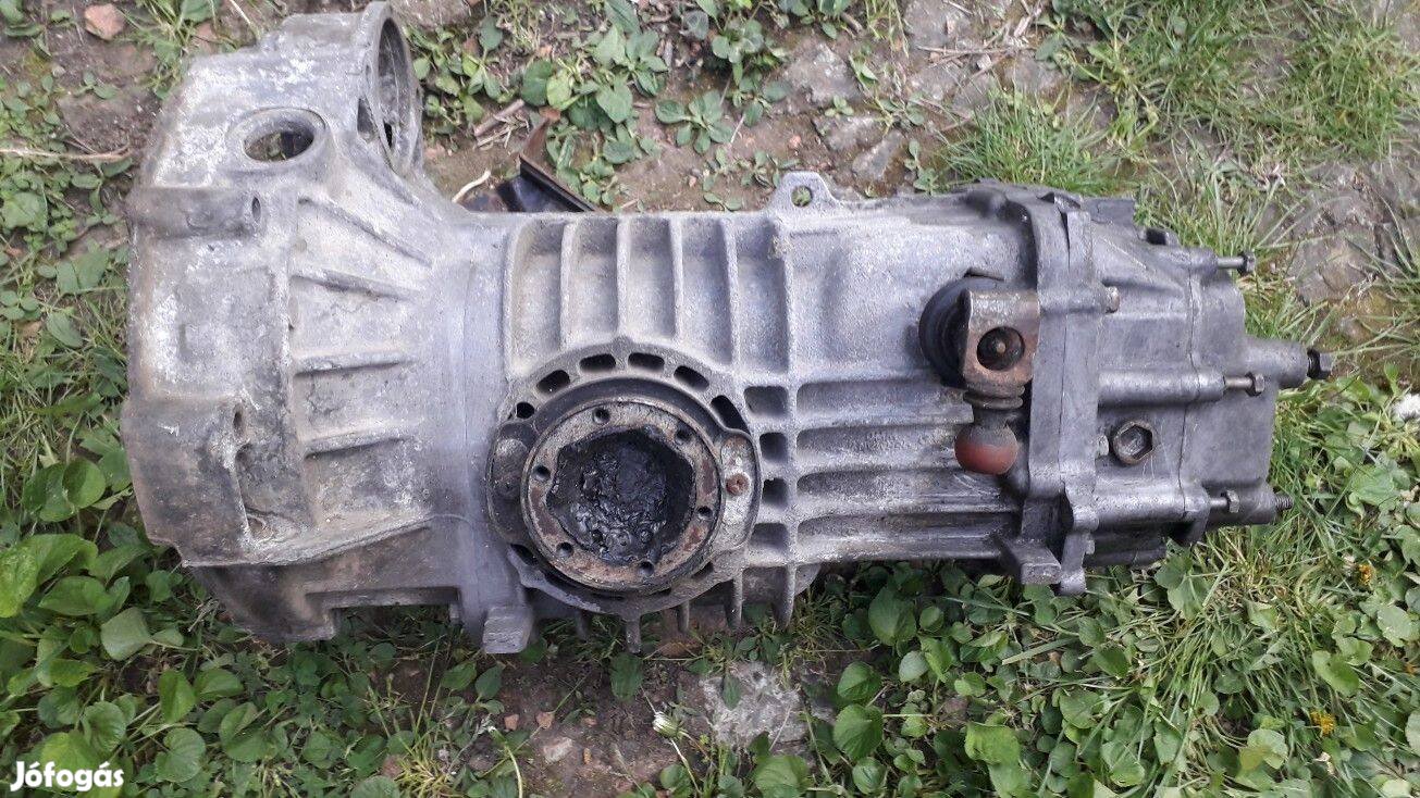 VW transzporter T2 T3 4 és 5 sebességes váltó alkatrész